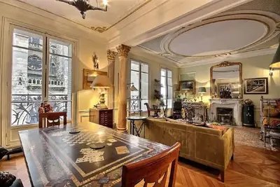 Image de 3Br in the Heart of Notre Dame