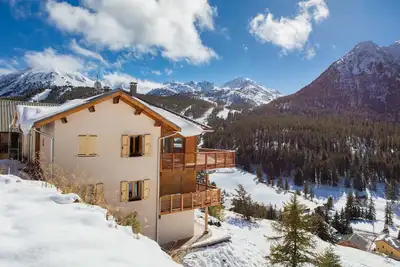 Image de *New* Chalet Tosca, luxury chalet for 16 with sauna and beautiful views!