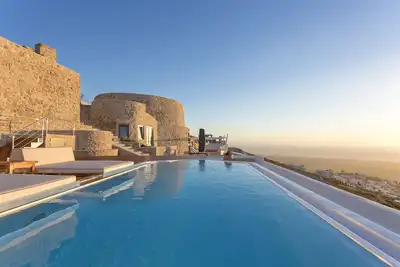Image de Chef included by Fantasia Villas: The Kamini Villa