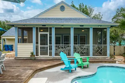 Image de Magnolia Cottage | Private Pool, Heart of Rockport