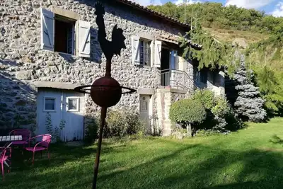 Maison de famille en Cévennes Ardéchoises à 5 minutes de la rivière