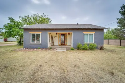 Image de Pet-Friendly North Texas Home w\/ Spacious Yard!