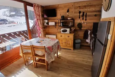 Image de Apt2 Pieces 5-6 Pers (4 Adultes - 2 Enfants)Morillon Les Esserts Pied Des Pistes