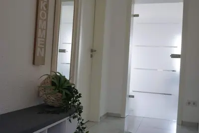 Image de Ferienhaus mit Wunderschöner Aussicht in Zentraler Lage