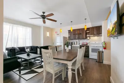 Image de Sleek 4br Urban Getaway in Proximity to Fq