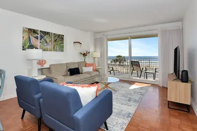Image de Luxurious Oceanfront Seawinds Condo Ormond Beach - Get Vitamin Sea & Beach Fun