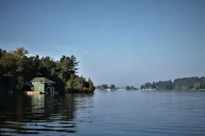 Image de Summer family cottage in the beautiful Thousand Islands - Gananoque!