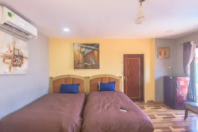 Image de 4 Star Sunset Villa