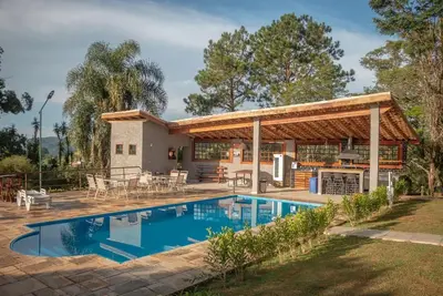 Image de Country house 3000m2, 25min from Sp 21 people