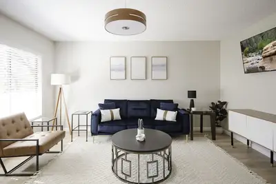 Image de Shredona Retreat, Hike, Bike, Swim, Relax!