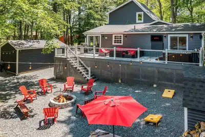 Image de Beautiful House, Dogs ok! in Wle! Walk to the pool!