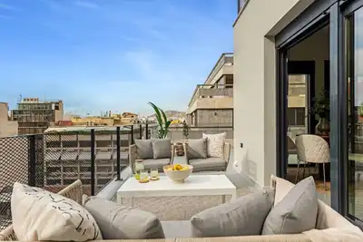 Image de Sanders Port - Studio lumineux avec terrasse sur le toit
