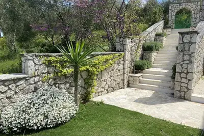 Image de Villa Ă Corfou avec piscine et vue imprenable - The Grove