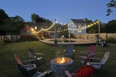 Image de Last House - Colonial Home w/ Pool, River Views