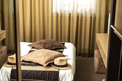 Image de Spacious Good-Value Accommodation! Near Place du Rochasson! Pets are Allowed!