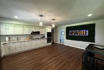 Image de Deer Run - 30 min to Nashville and near the Lake, 5 bedrooms & 3 Baths