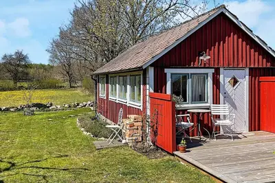 Image de Maison de vacances pour 2 a Brösarp-By Traum