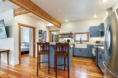 Image de Mountain Ave House by WanderLodges
