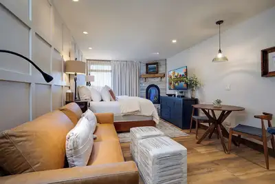 Image de Sv601 | A/C | Luxury Studio Suite | Nice Views | Winter Shuttle | Pool | Hot Tub