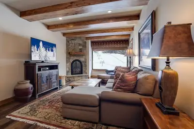 Image de Sv609 | A/C | Amazing Views | Winter Shuttle | Pool | Hot Tub