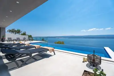 Image de New! Villa Admira Maria with a heated pool and sea views