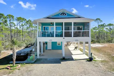 Image de Secluded Pet Friendly Beach, Hot Tub, Fire Pit~ Dolphin Daze