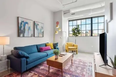 Image de CozySuites | Modern 2br, Downtown Pittsburgh