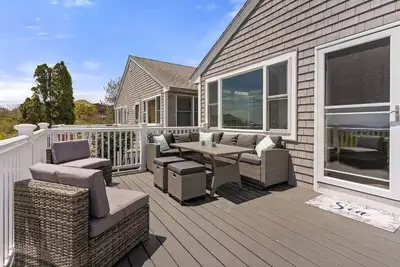 Image de Serenity @ Snug Harbor | Ocean View | Private Deck