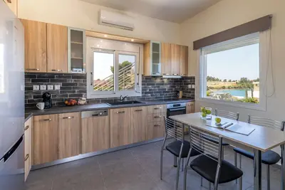 Image de Amy's Seaside Oasis