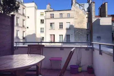 Image de Unique : terrace & bright flat in the Marais 80m²
