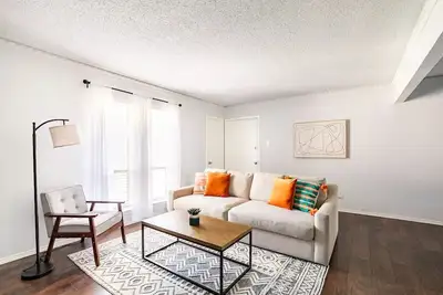 Image de Urban Oasis - 2 Bedroom/2 Bathroom Condo in Central Dallas