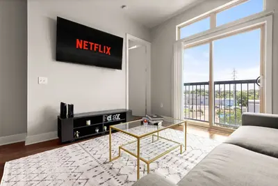 Image de The Rosita: Riverwalk Loft in Luxury Complex