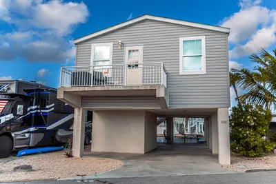 Image de Endless Water Views - Venture Out 526