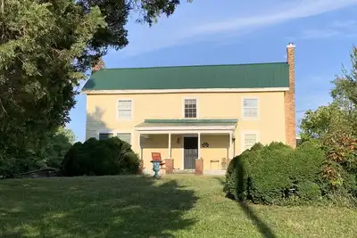 Image de Walker Hill Farms on the Staunton River. Liberty U, 30 miles away