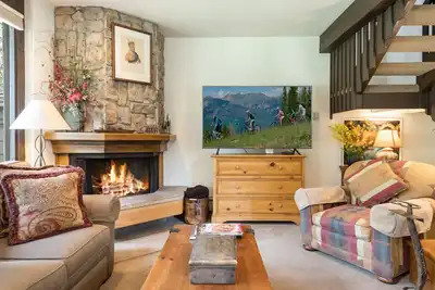 Image de Centrally Located - Rustic Townhome on Gore Creek
