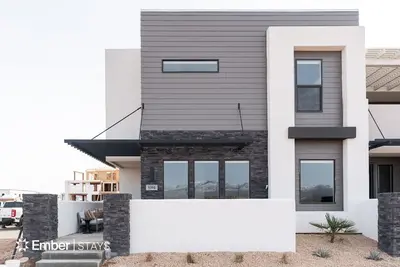 Image de Desert Vista at Desert Color