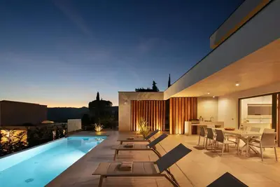 Image de Villa avec vue mer et bien-être à Rabac