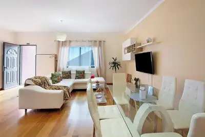 Image de Maison de vacances \"Moradia Casa Feliz\" avec terrasses privées et Wi-Fi