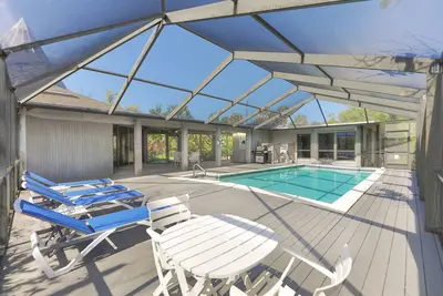 Image de The Shore Bird-Private Captiva Escape Bay to Gulf Cottage!