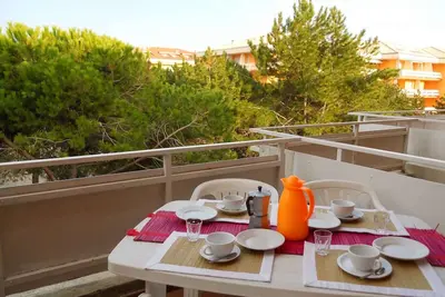 Image de Appartement de vacances avec terrasse et air conditionné