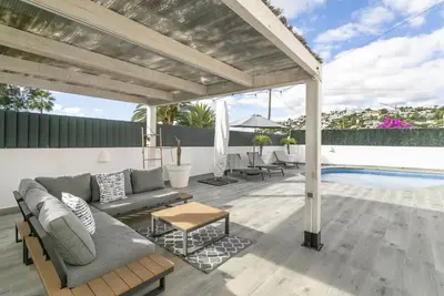 Image de Maison pour 8 - Piscine - Détente à Moraira