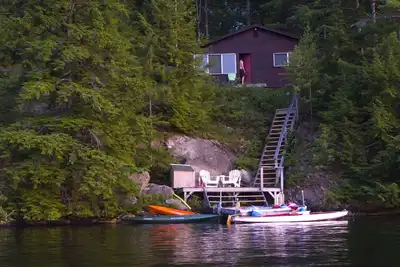 Image de Lake Winnipesaukee Waterfront Cottage in Moultonborough