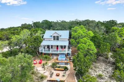 Image de Lomax Lookout I Hot tub, views, Stargazing, Wimberley