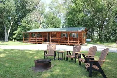 Image de Cabin on 22 Acres near Eel River: Sleeps 4, Trails, Nature, Fishing!