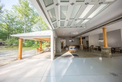 Image de New Build, Fresh to Market Barndominium!