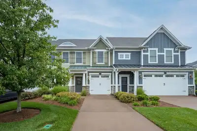 Image de ~ 24303 Blue Crab - New townhome in the amenity filled Peninsula