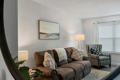 Image de Comfortable/cozy apartment Bgky