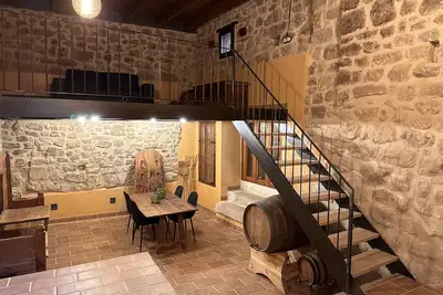 Image de ! casa con Encanto en el Centro de Arnes!