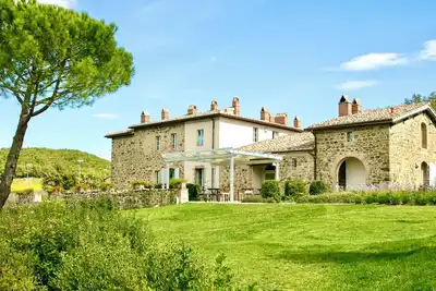Image de Villa Brunello - Douze Chambres Villa, Couchages 24