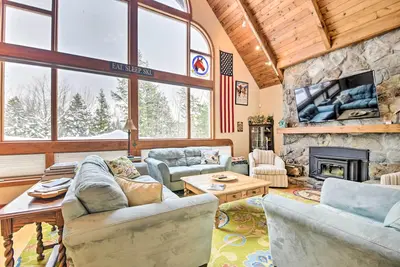 Image de Waitsfield Vacation Rental w/ Private Hot Tub